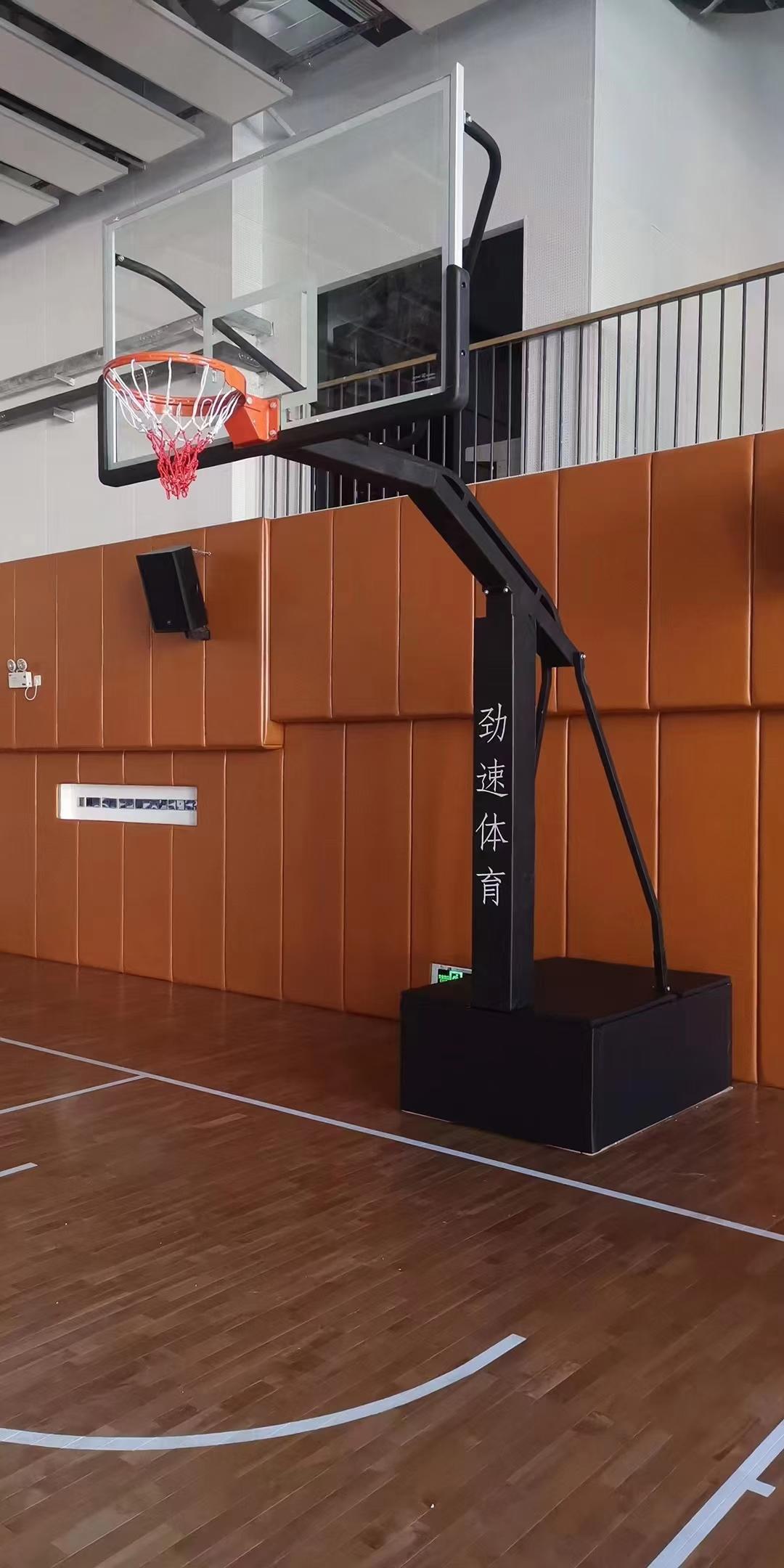 運動體育器材，籃球架